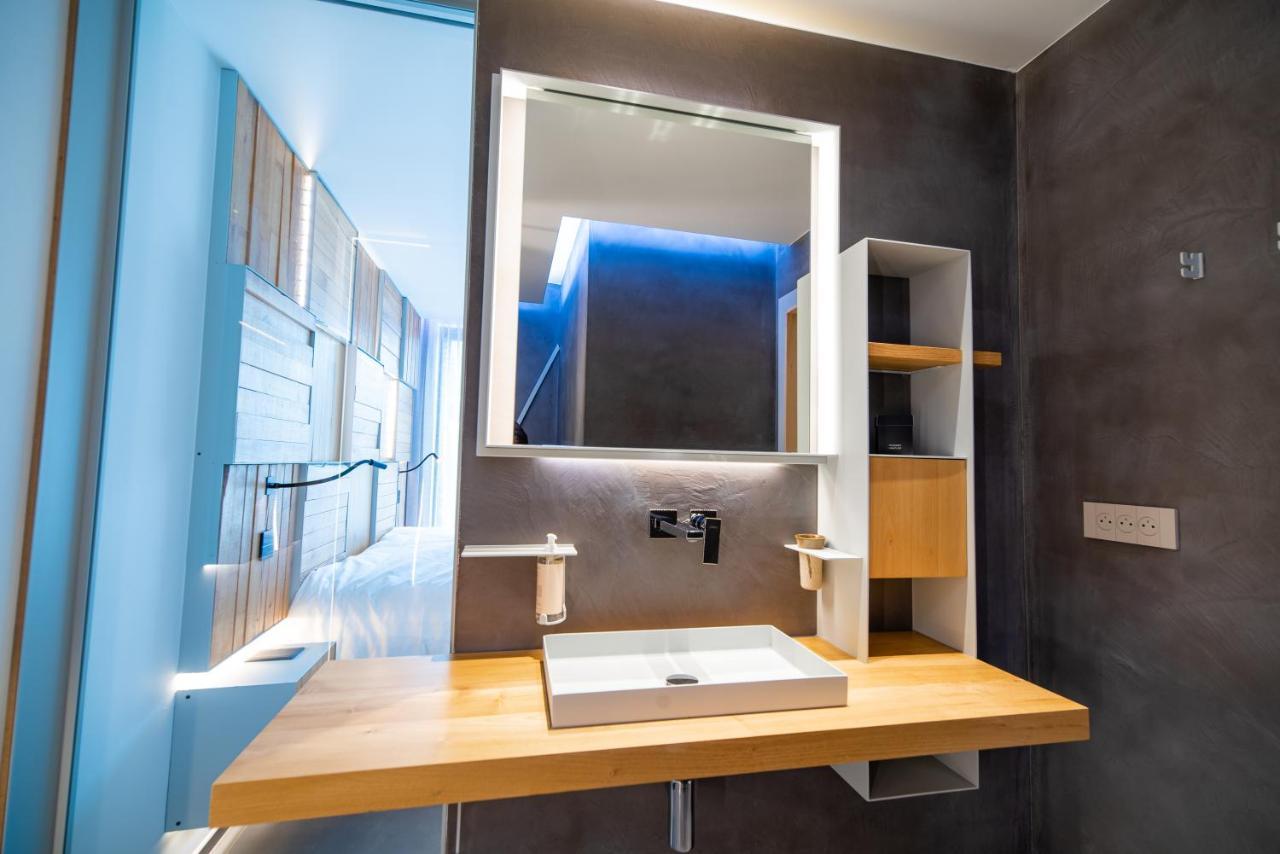 L'Ardenne Autrement Bed & Breakfast ลา-โรช-ออง-อาร์เดน ภายนอก รูปภาพ