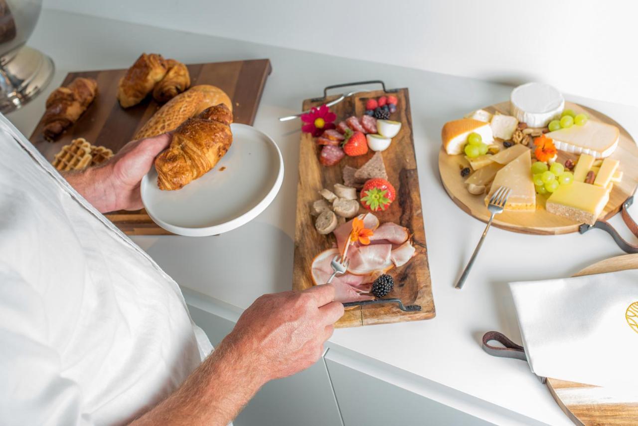 L'Ardenne Autrement Bed & Breakfast ลา-โรช-ออง-อาร์เดน ภายนอก รูปภาพ